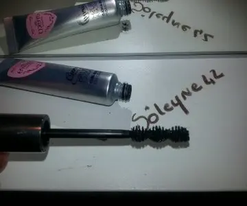 curvy brush mascara, Eyeko