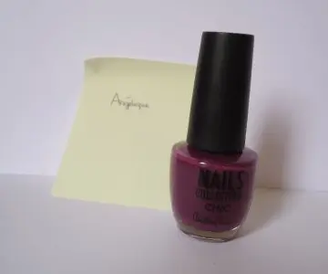 Vernis prune, Nails Collection
