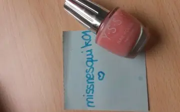 Vernis à ongles YSSY, Y.S.S.Y