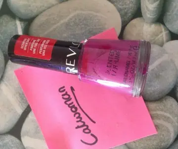 Vernis violet revlon, Revlon