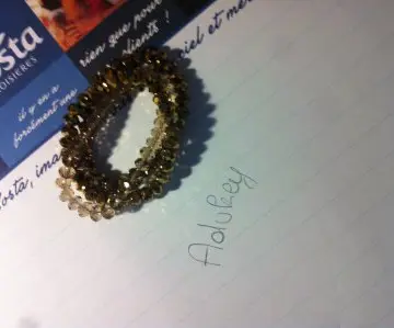 Bracelet dégradés de doré, Inconnue