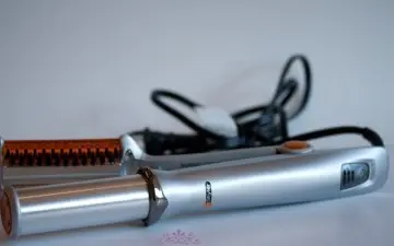 Lisser/boucleur INSTYLER, Instyler