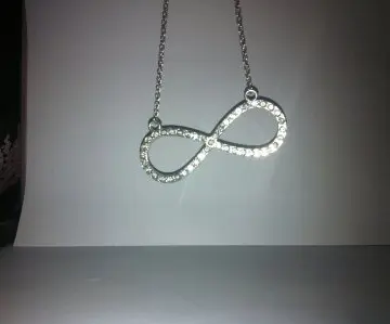 Collier infinity, Claire's