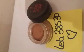 mousse bronzer, Essence