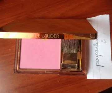 Blush rose clair Estée Lauder, Estée Lauder