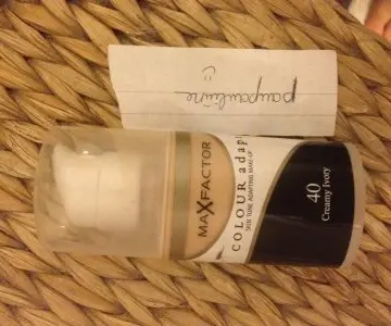 Fond de teint, Max Factor