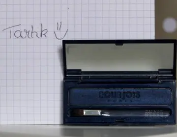 Ombre à paupière Bourjois, Bourjois