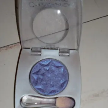 Fard à paupières, L'Oréal