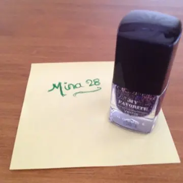 Vernis bleu pailleté Bleu, Nocibé