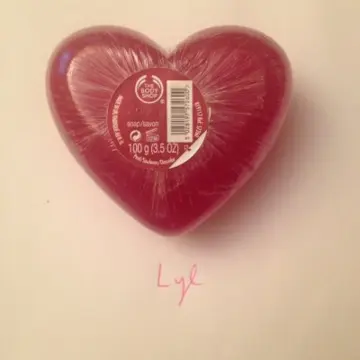 Savon Coeur à la fraise, The Body Shop