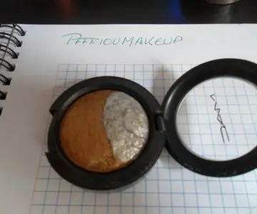 Fard à paupières, MAC Cosmetics