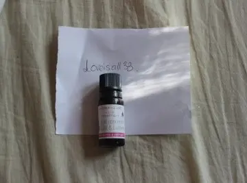 Actif concentré éclat et lumière, Aroma-Zone