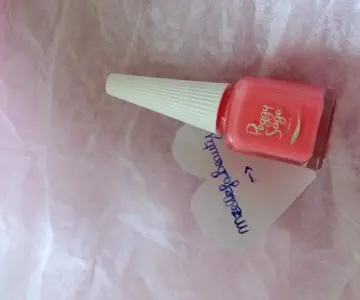 Vernis, Peggy Sage