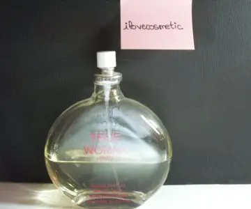 eau de parfum True Woman, Inconnue