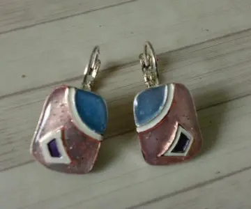 Boucles d'oreilles Bleu/rose, Inconnue