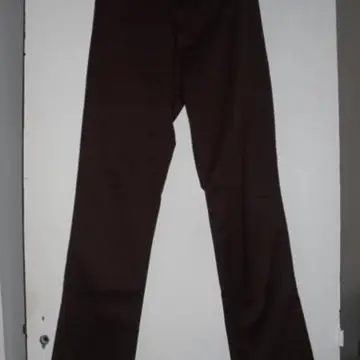 Pantalon marron, Inconnue