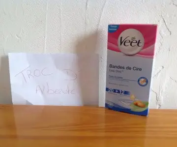 Bande de cire, Veet