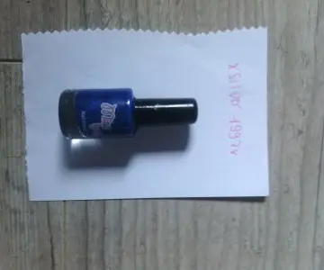 vernis 9, Inconnue