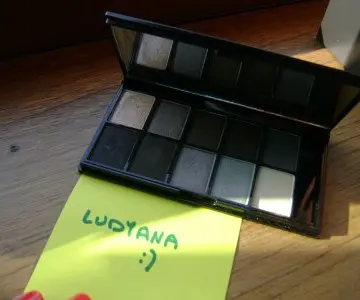 Palette Smokey Eyes, NYX Cosmetics