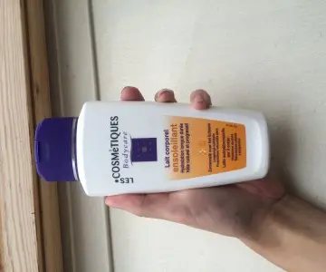 Lait corps bronzant, Carrefour