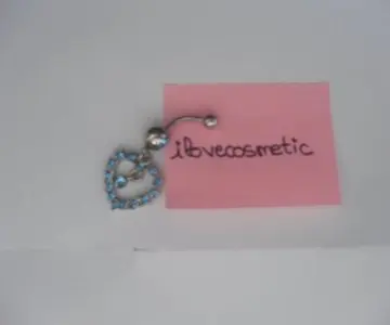 Piercing nombril, Inconnue