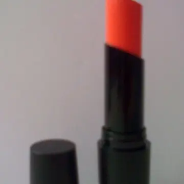Rouge à lèvres Ultra Glossy Stylo SPF 15, KIKO