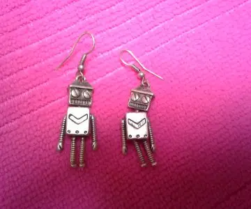 Boucles d'oreilles robots, Bijoux Brigitte