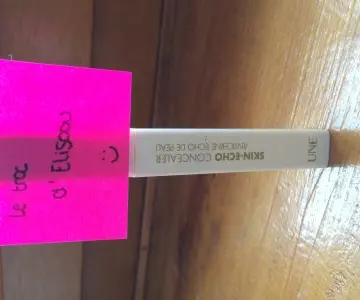 Correcteur anti cernes, UNE Beauty