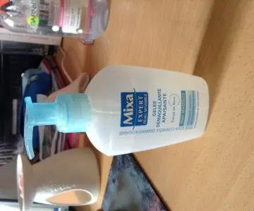 Gelée apaisante démaquillante, Mixa