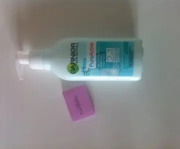 Pure active gel démaquillant purifiant, Garnier