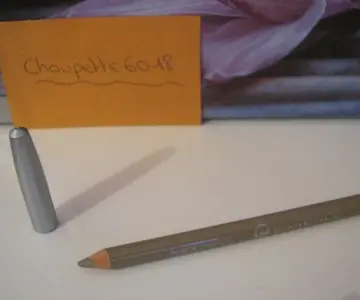 kajal pencil 19, Essence