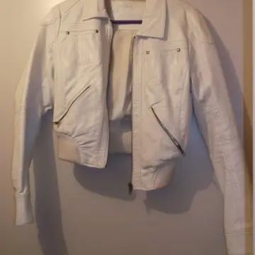 Vest simili cuir blanc, Inconnue