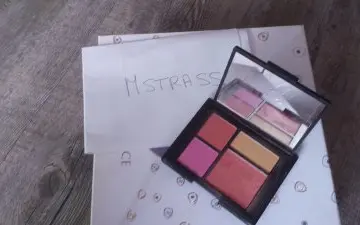 Fard à paupières, NARS Cosmetics