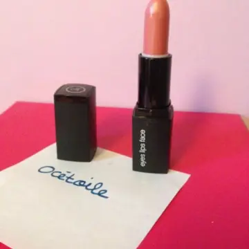 Rouge à lèvres, Elf