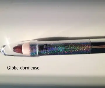 Crayon ombre paupières, Yes Love