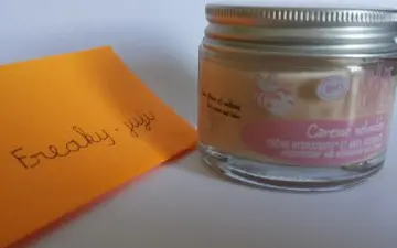 Caresse Veloutée   Crème hydratante, Pulpe de Vie