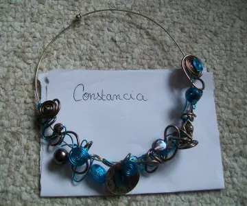 collier, Inconnue