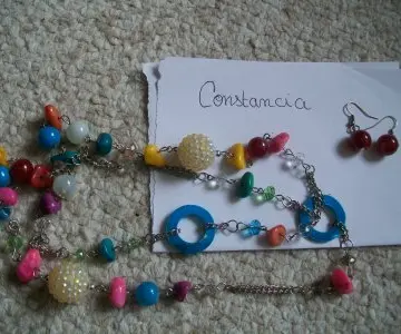 collier+ boucles d'oreilles, Inconnue