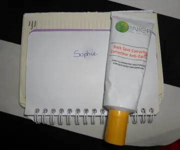 Correcteur anti taches, Garnier