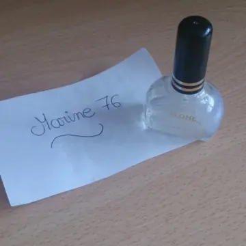 Vernis pailletté, Salomé