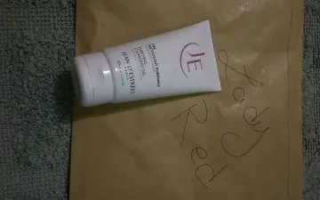 gel nettoyant purifiant, Jean d'Estrées