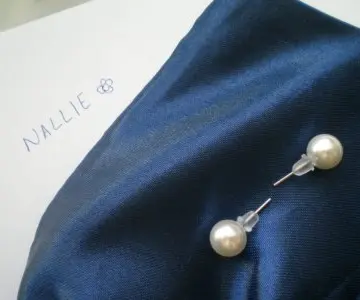 Boucle d'oreilles puces, Artisanale