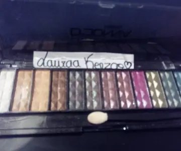 palette fards a paupiere, D'Donna