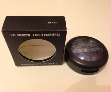 Fard à paupières, MAC Cosmetics
