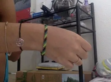 Bracelet mexicain perles, Inconnue
