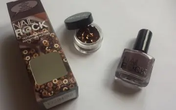 Nail Rock, Nails Rock