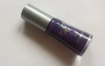Vernis mini b 40 secondes, Agnès b.