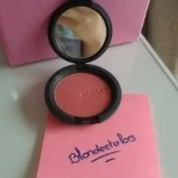 blush, KIKO