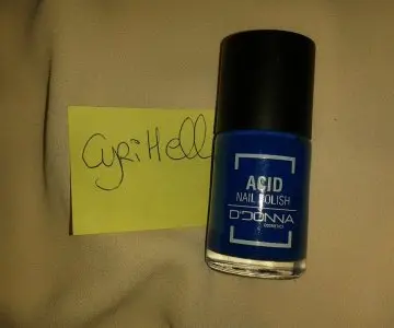 vernis bleu metallique, D'Donna