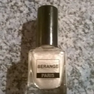 Vernis à Ongle blanc et paillettes argentée, Bérangère